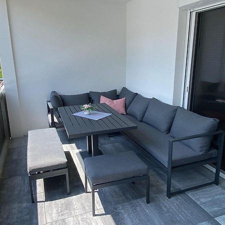 Wunderschoene, Neue Wohnung Mit Grosser Terrasse Ebenthal  Buitenkant foto